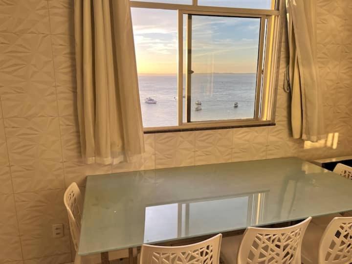 Apartamento No Farol Da Barra. Vista Deslumbrante Para O Mar! No Circuito Do Carnaval. Ao Lado Do Porto Da Barra ! Salvador Extérieur photo