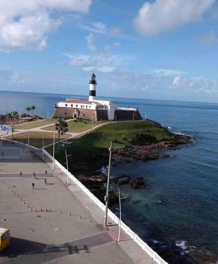 Apartamento No Farol Da Barra. Vista Deslumbrante Para O Mar! No Circuito Do Carnaval. Ao Lado Do Porto Da Barra ! Salvador Extérieur photo